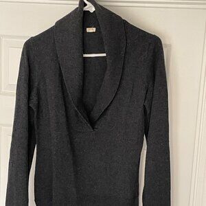 J. Crew Black V-Nect Collar Women Sweater M